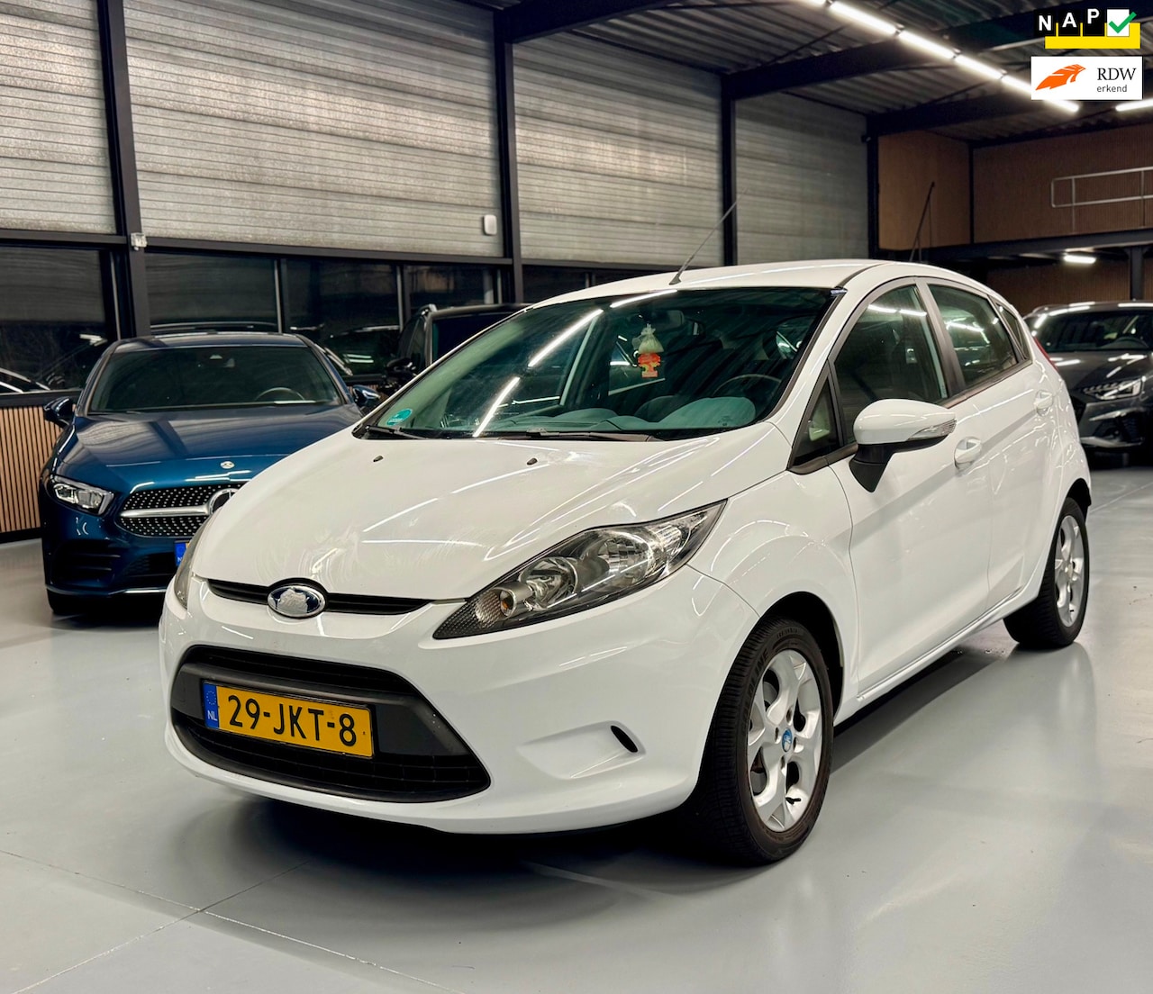 Ford Fiesta - 1.25 Limited 5Drs Airco/Apk - AutoWereld.nl