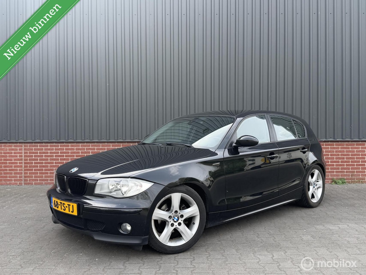 BMW 1-serie - 118i Executive Navi Cruise Climate Nwe Apk - AutoWereld.nl