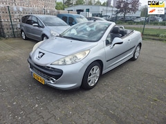 Peugeot 207 CC - 207 CC 1.6-16V T Féline