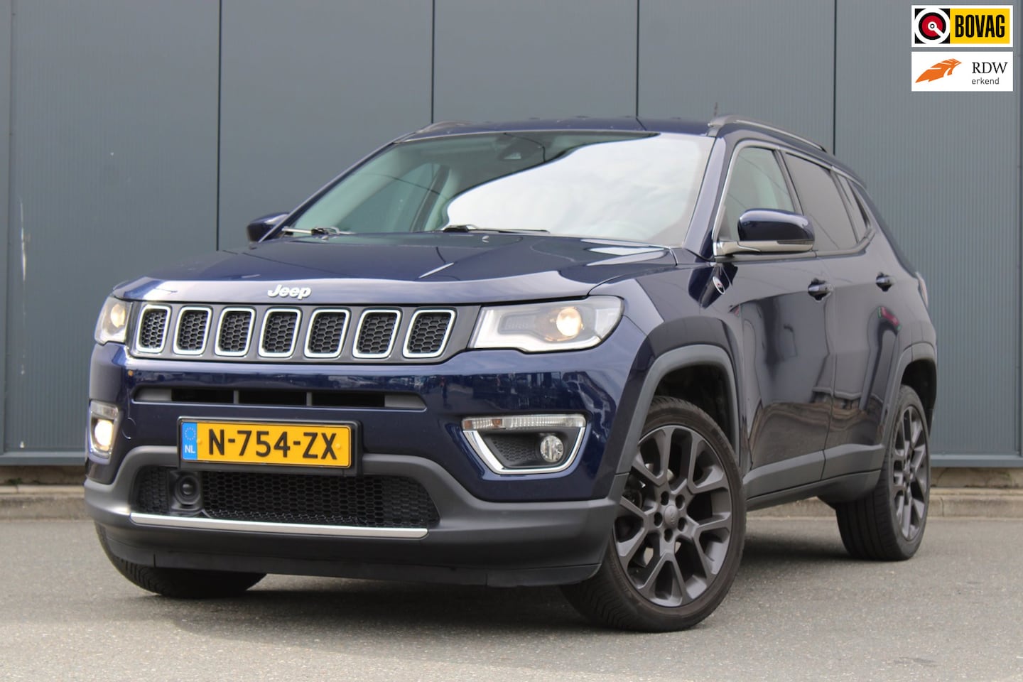 Jeep Compass - 1.4 MultiAir Limited 4x4 1.4 MultiAir Limited 4x4, Trekhaak, Automaat, Camera, Stoelverwarming, Leder, - AutoWereld.nl