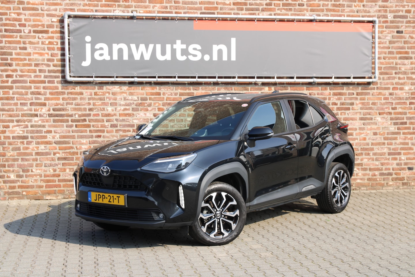Toyota Yaris Cross - 1.5 Hybrid 115 Dynamic + Comfort Pack - AutoWereld.nl