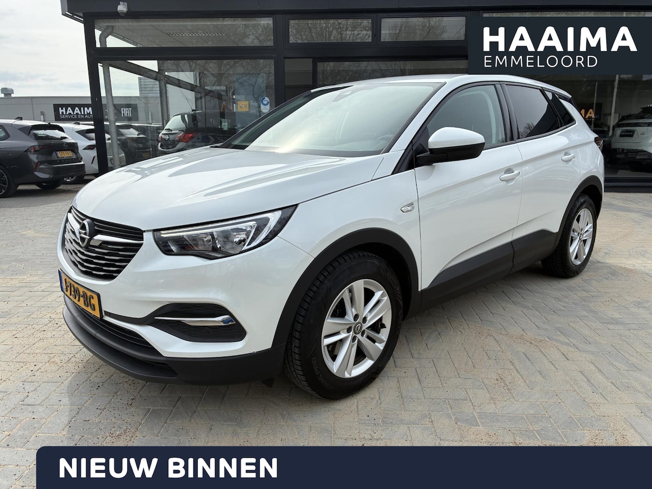 Opel Grandland X - 1.2 Turbo 130Pk Edition Automaat | Navigatie | Climate Control | Camera | Parkpilot | Crui - AutoWereld.nl