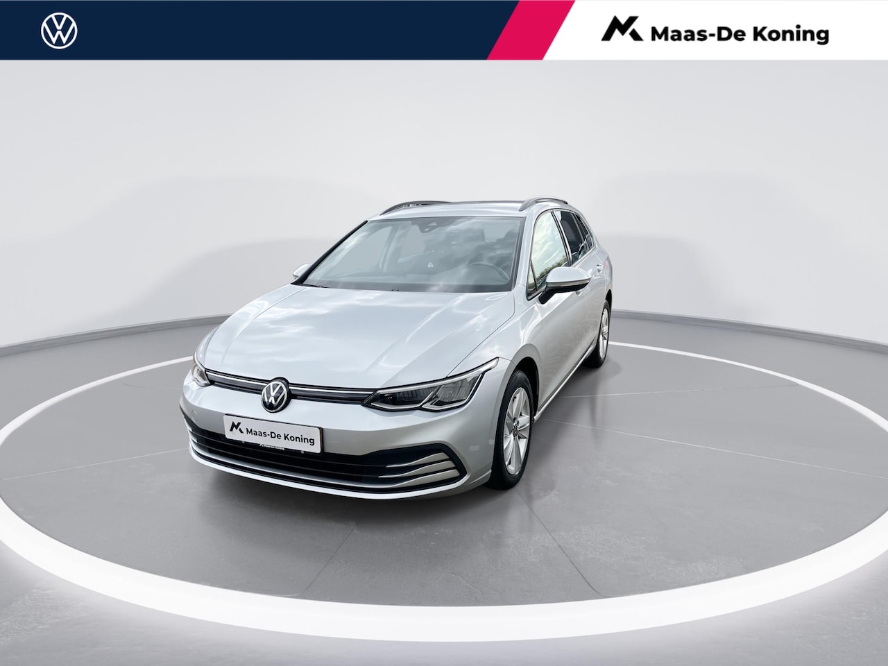 Volkswagen Golf Variant - 1.0 eTSI 110pk DSG Life · Apple/Android Car Play · Camera · Navigatie · Stoelverwarming · - AutoWereld.nl