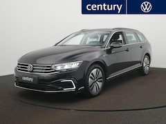 Volkswagen Passat - 1.4 TSI PHEV GTE Business Automaat - LED - Navigatie - ErgoComfort-stoel - Camera - Stoelv