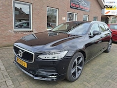 Volvo V90 - 2.0 T5 Momentum. Dealer onderhouden. Zeer luxe en netjes. O.a. leder, stoelverw, trekhaak,