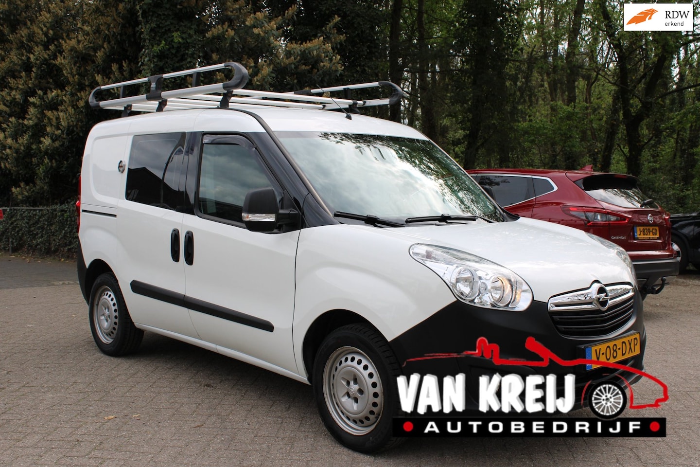 Opel Combo - 1.4 L1H1 ecoFLEX Selection 1.4 L1H1 ecoFLEX Selection, Airco, Carplay, MARGE, Trekhaak - AutoWereld.nl