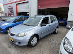 Mazda 2 - 2 1.2 Exclusive Nieuwe APK