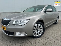 Skoda Superb - 1.8 TSI Elegance Automaat NL auto