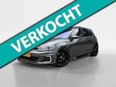 Volkswagen Golf - 1.4 TSI PHEV GTE / Panoramadak / Maxton design / Akrapovic uitlaat