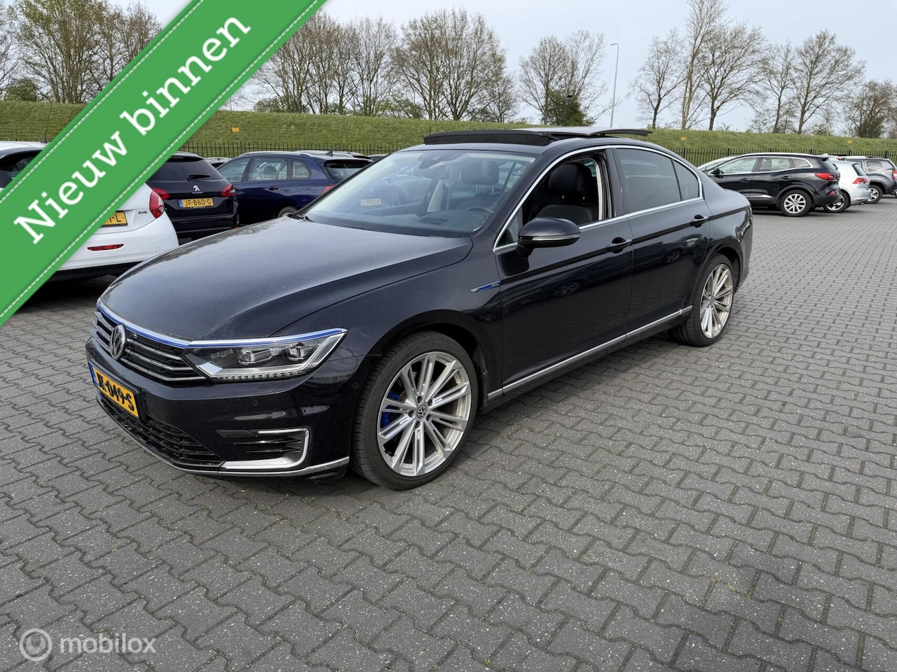 Volkswagen Passat - 1.4 TSI GTE Highline pano - AutoWereld.nl