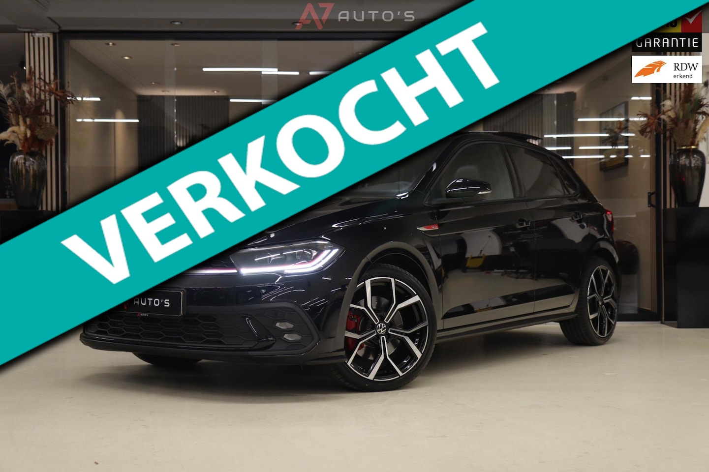 Volkswagen Polo - 2.0 TSI GTI PANO/STOELVER/CARPLAY/BEATS/BOMVOL - AutoWereld.nl