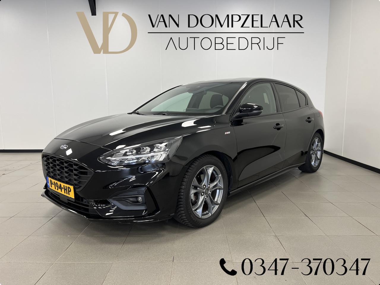 Ford Focus - 1.0 EcoB. 125PK / Hybrid ST-LINE X / HEAD-UP / STOEL-STUURVERW. / TREKH. / CAMERA / - AutoWereld.nl