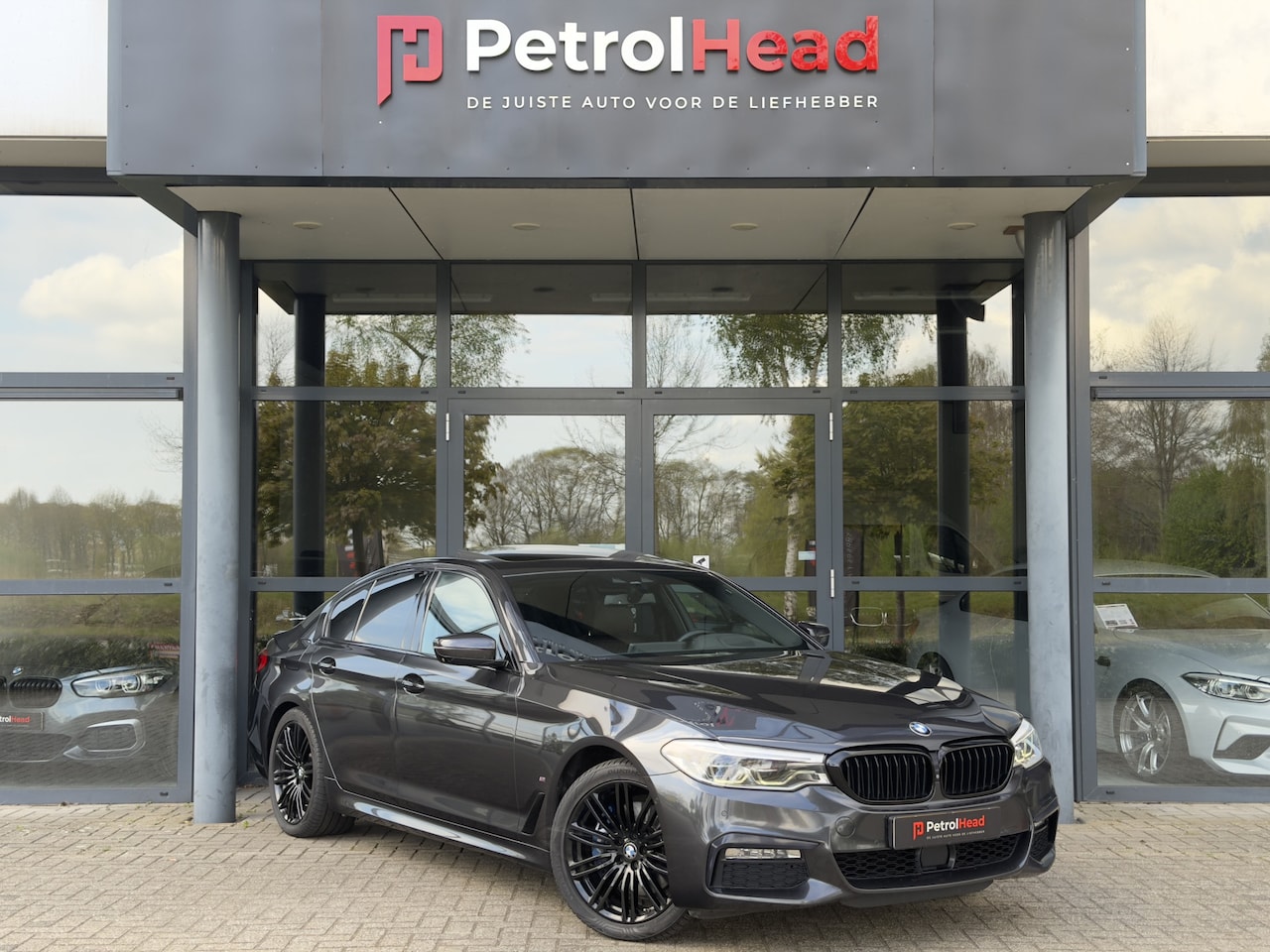 BMW 5-serie - 530e iPerformance High Executive M-Sport, 360, HUD, Comfort, H&K, Full - AutoWereld.nl