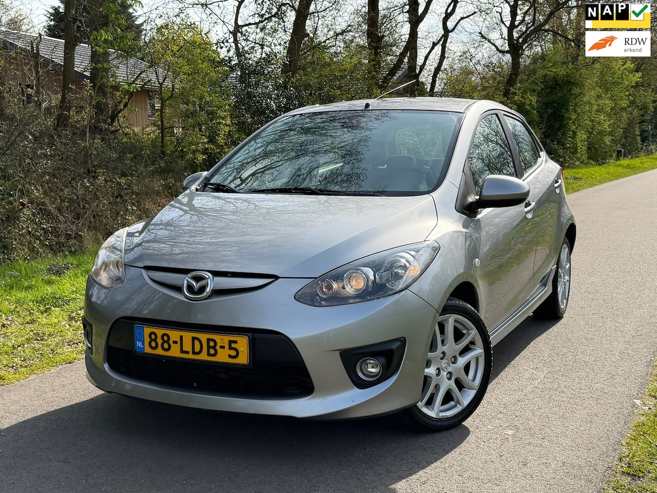 Mazda 2 - 1.5 GT-M | Cruise + Airco + Radio Nu € 4.975,-!!! - AutoWereld.nl