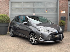 Toyota Yaris - 1.5 Hybrid Y20 20 Jaren editie. Automaat