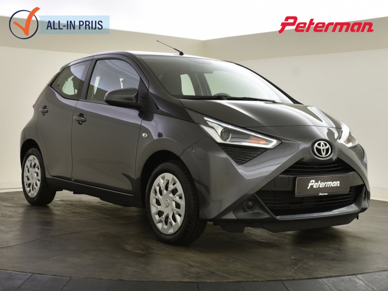Toyota Aygo - 1.0 VVT-i x-play | Carplay | Camera - AutoWereld.nl
