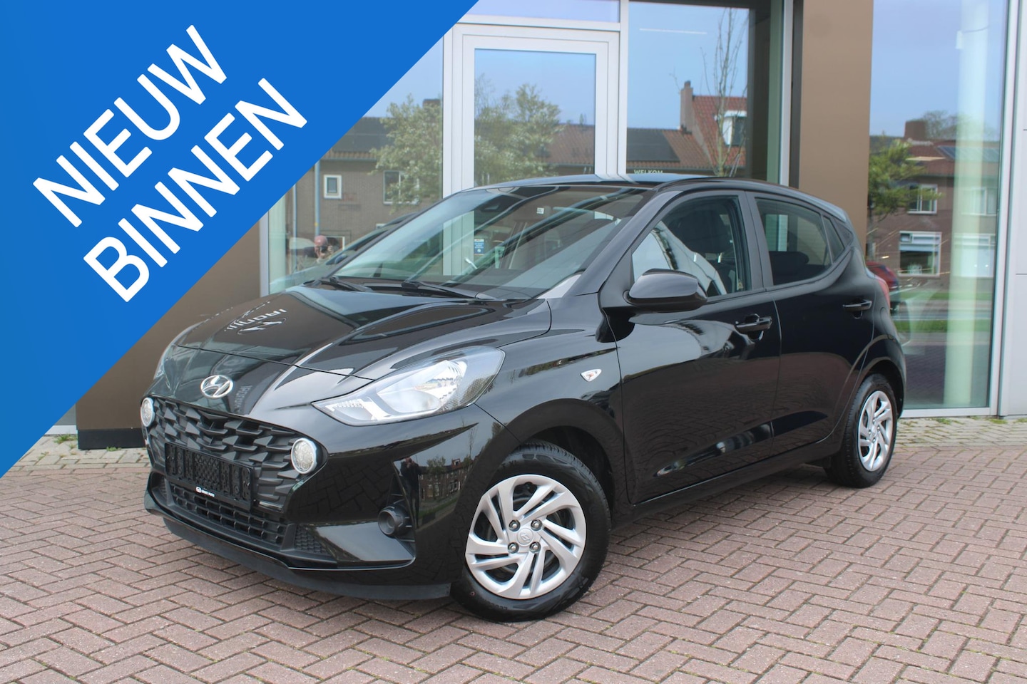 Hyundai i10 - 1.0 Comfort Smart Airco Camera Carplay Stoelverwarming - AutoWereld.nl