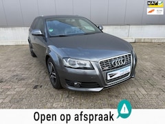 Audi A3 Sportback - 1.4 TFSI S-edition ZEER NETJES, VELGEN