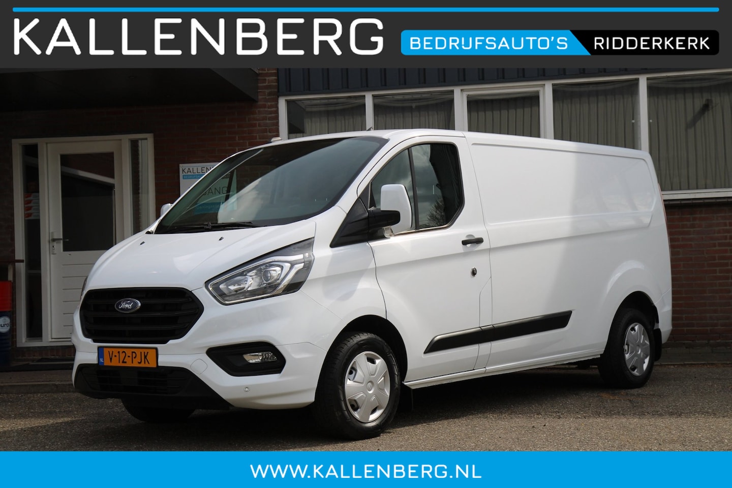 Ford Transit Custom - 300 2.0 TDCI L2H1 Trend / Camera / Sync 3 carplay / Dealer onderhouden - AutoWereld.nl