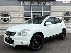 Nissan Qashqai - 2.0 Tekna |Pano, Trekhaak, Stoelvw, PDC|