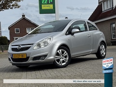 Opel Corsa - 1.2 16V Clima / Cruise / Lichtmetaal / Nieuwe APK