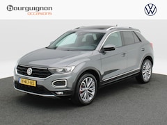 Volkswagen T-Roc - 1.5 TSi 150 Pk Automaat Sport | Panoramadak | Trekhaak | Camera | Adaptive Cruise | Naviga