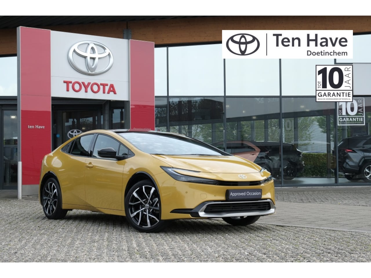 Toyota Prius - 2.0 Plug-in Hybrid Executive | Elektrische bestuurdersstoel | Ve - AutoWereld.nl