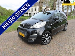 Peugeot 107 - 1.0 Envy Airco Toerenteller 5 Drs Isofix Stuurbekrachtiging *Zuinige Auto