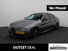 Alfa Romeo Giulia - 2.0T B-Tech | Bi-Xenon Koplampen | Schuif/Kanteldak | Stoelverwarming | Stuurverwarming |