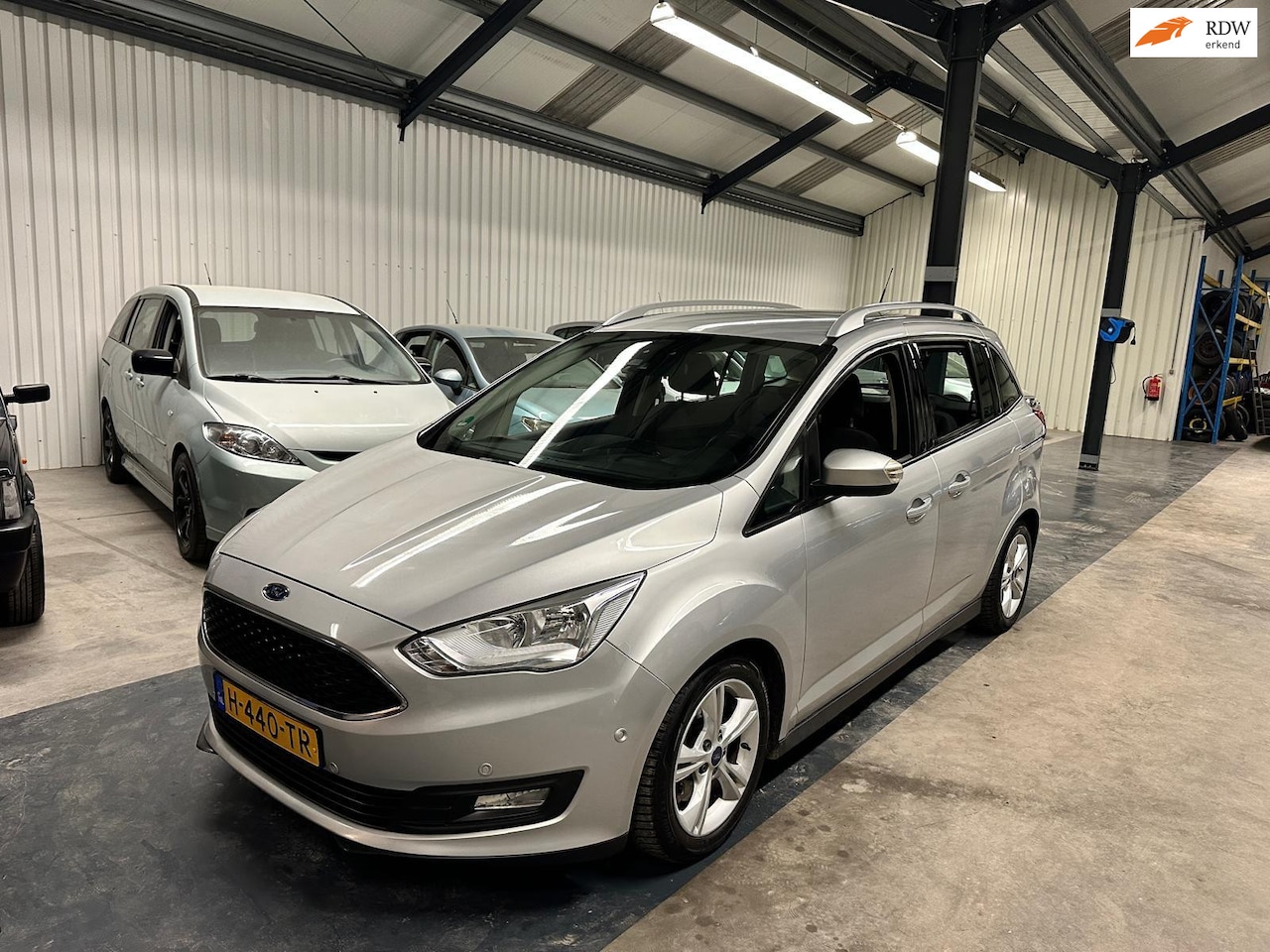 Ford Grand C-Max - 2.0 TDCi Titanium 7 PERSOONS/AUTOMAAT/NAVI/NAP/APK - AutoWereld.nl