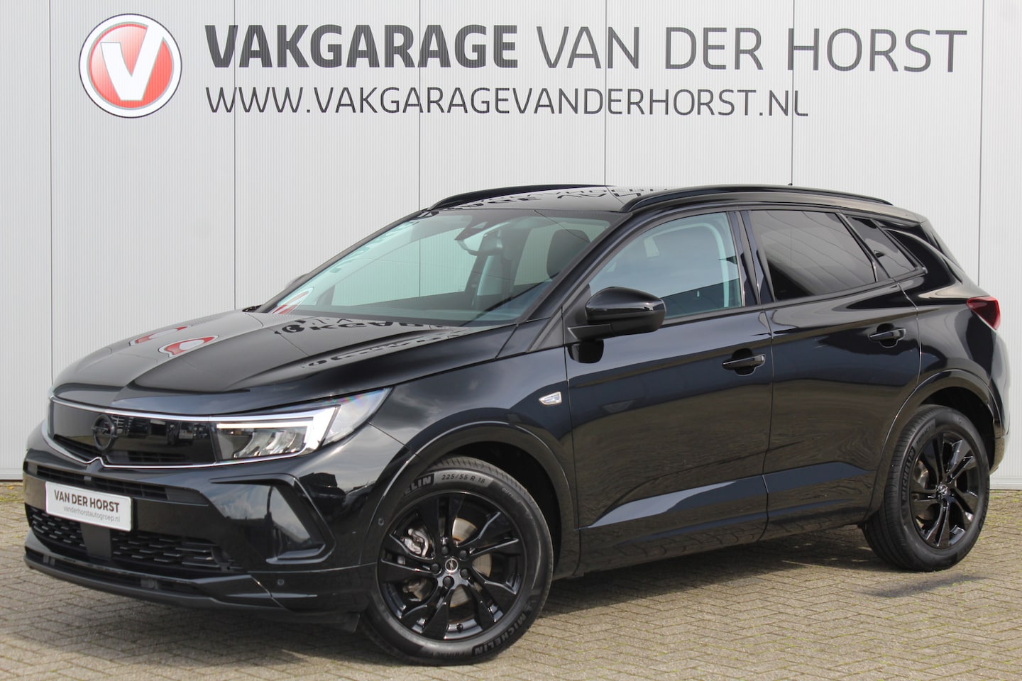 Opel Grandland - 1.2-130pk Turbo GS-Line. Zeer nette, sportieve en luxe hoogzitter, slechts 49.000km ! Autm - AutoWereld.nl