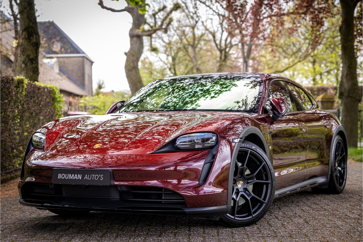 Porsche Taycan Cross Turismo - 4 93 kWh Panorama Stoelventilatie Passenger Display - AutoWereld.nl