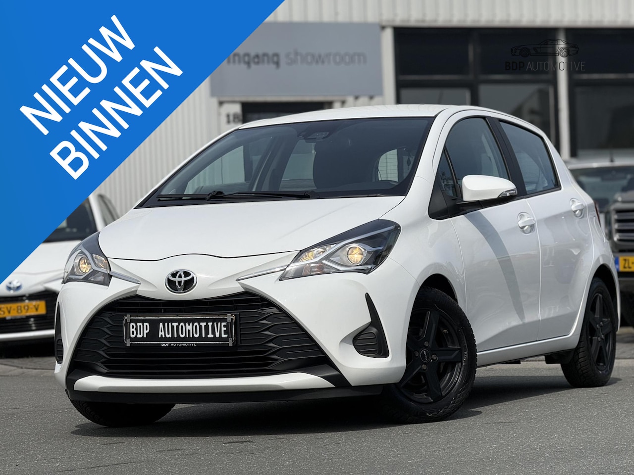 Toyota Yaris - 1.0 VVT-i Active 1ste Eigenaar | Camera | Bluetooth - AutoWereld.nl