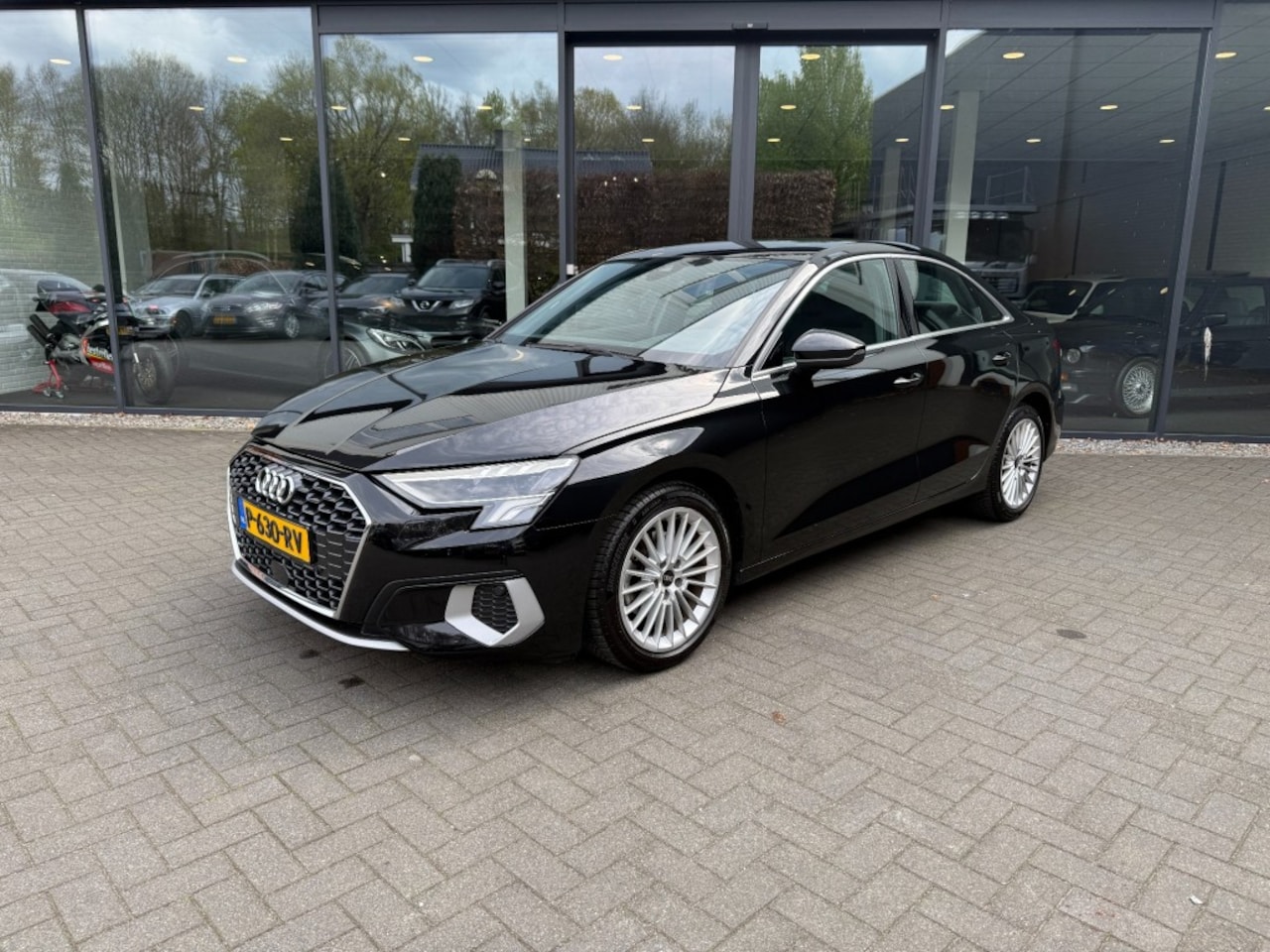Audi A3 Limousine - Limousine 35 TFSI 150pk Advance,LED,Lane Ass.,Adapt Cruise,Navi,Carplay,Digi Displ., - AutoWereld.nl