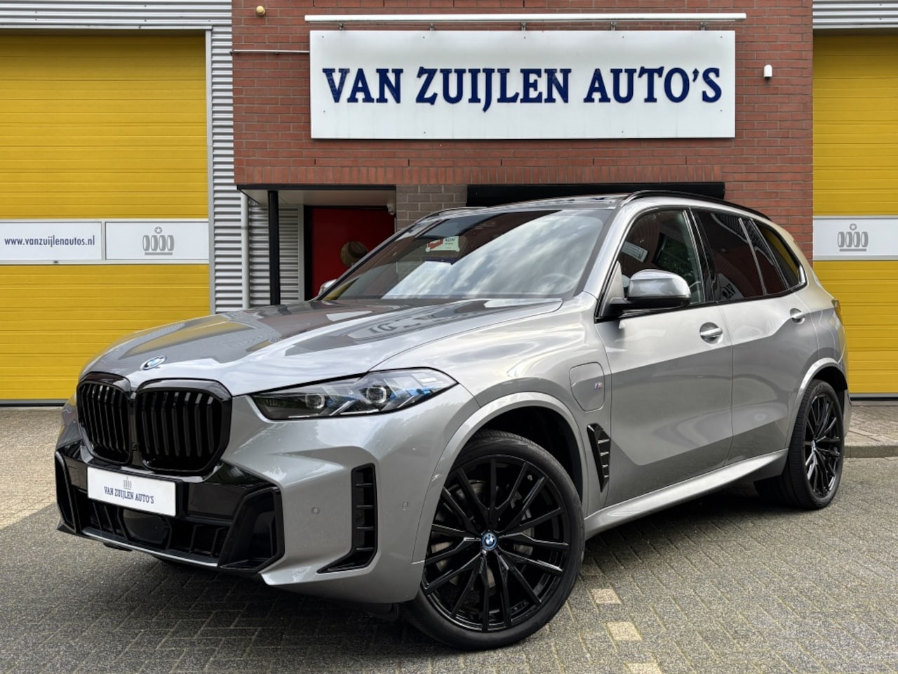 BMW X5 - xDrive50e M-Sport Panorama DA Pro Head-Up 22" - AutoWereld.nl