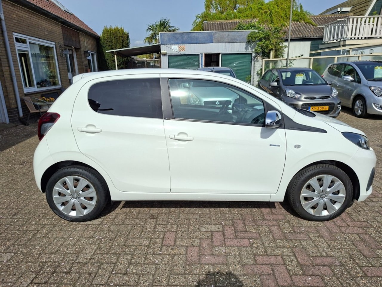 Peugeot 108 - 1.0 e-VTi Style RADIO DAB/AIRCO/CRUISE/ELEC.RAMEN VOOR/CV/ELEC.SPIECELS