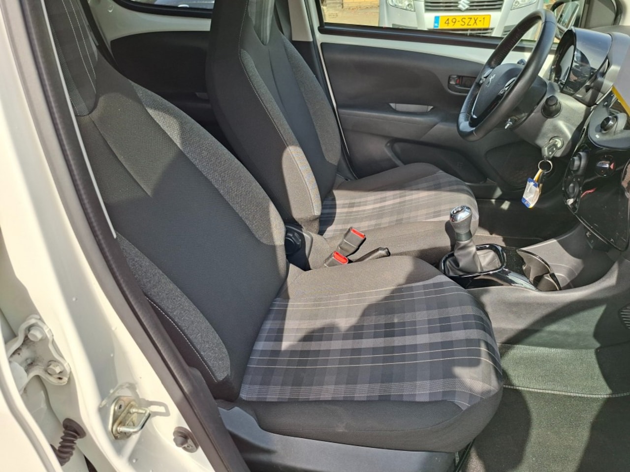 Peugeot 108 - 1.0 e-VTi Style RADIO DAB/AIRCO/CRUISE/ELEC.RAMEN VOOR/CV/ELEC.SPIECELS