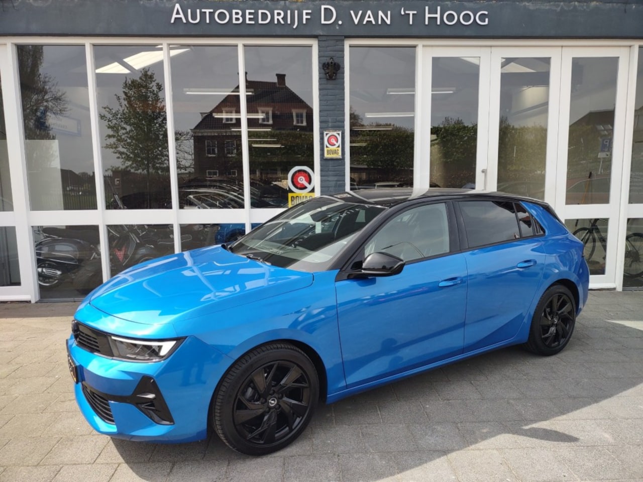 Opel Astra - 1.2 GS Line 1.2 GS LINE - AutoWereld.nl