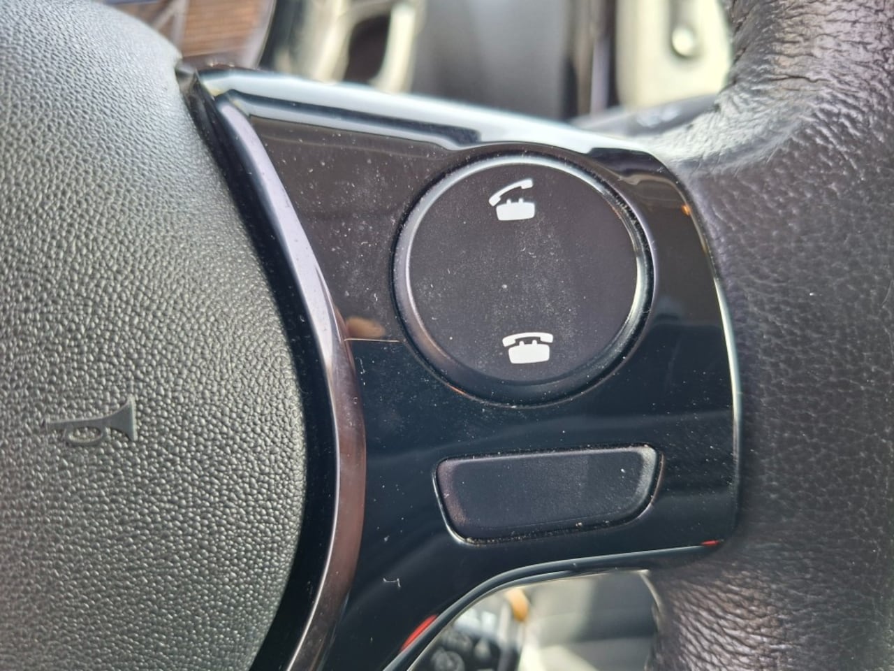 Peugeot 108 - 1.0 e-VTi Style RADIO DAB/AIRCO/CRUISE/ELEC.RAMEN VOOR/CV/ELEC.SPIECELS