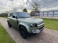 Land Rover Defender 110 - P400e Aut. Luchtvering 6 zits