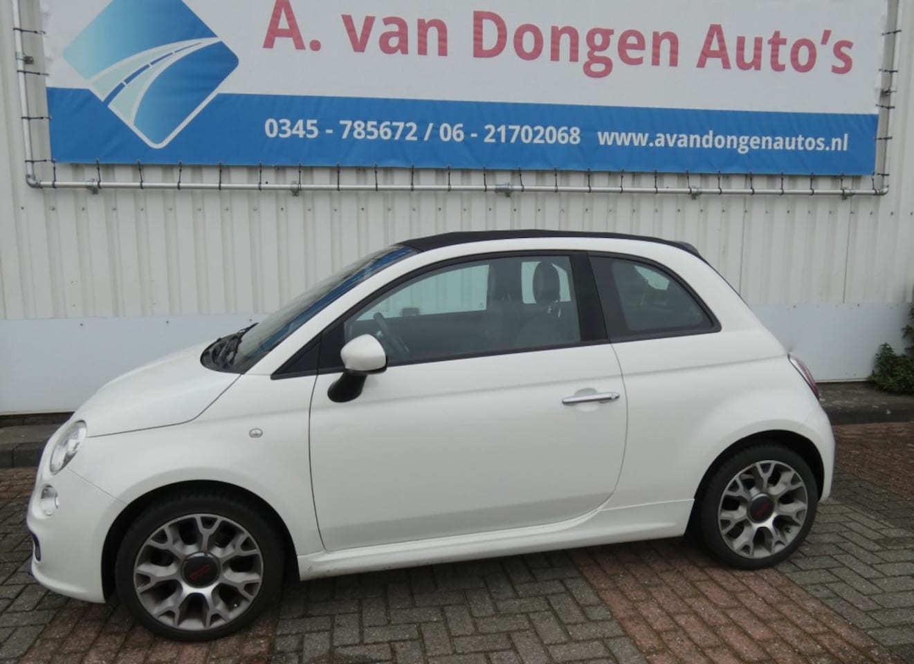 Fiat 500 C - 0.9 TwinAir Turbo 500S 0.9 TWINAIR TURBO 500S,Airco,Bltooth,PDC,Keurig - AutoWereld.nl