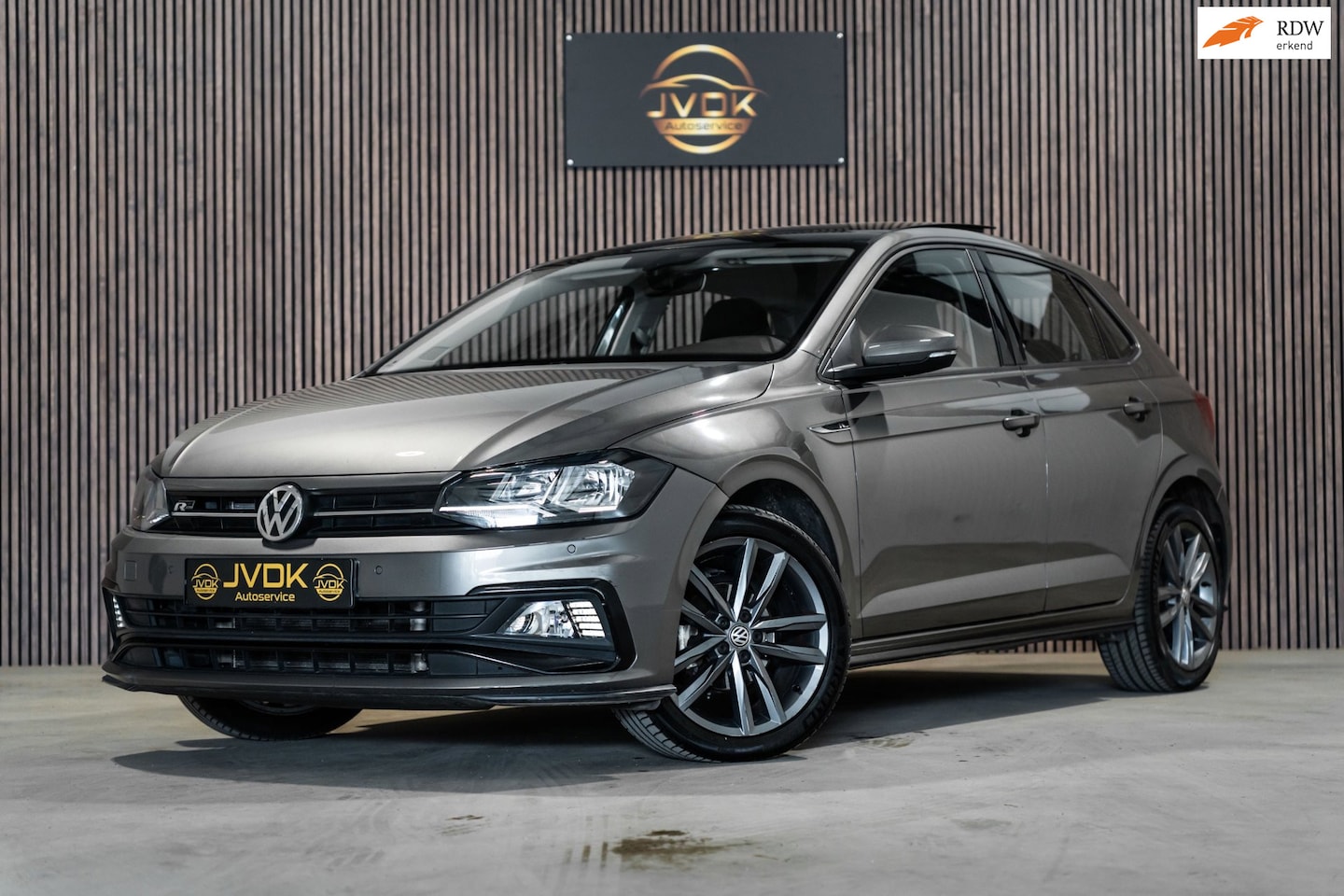 Volkswagen Polo - 1.0 TSI R-line DSG PANO KEYLESS - AutoWereld.nl