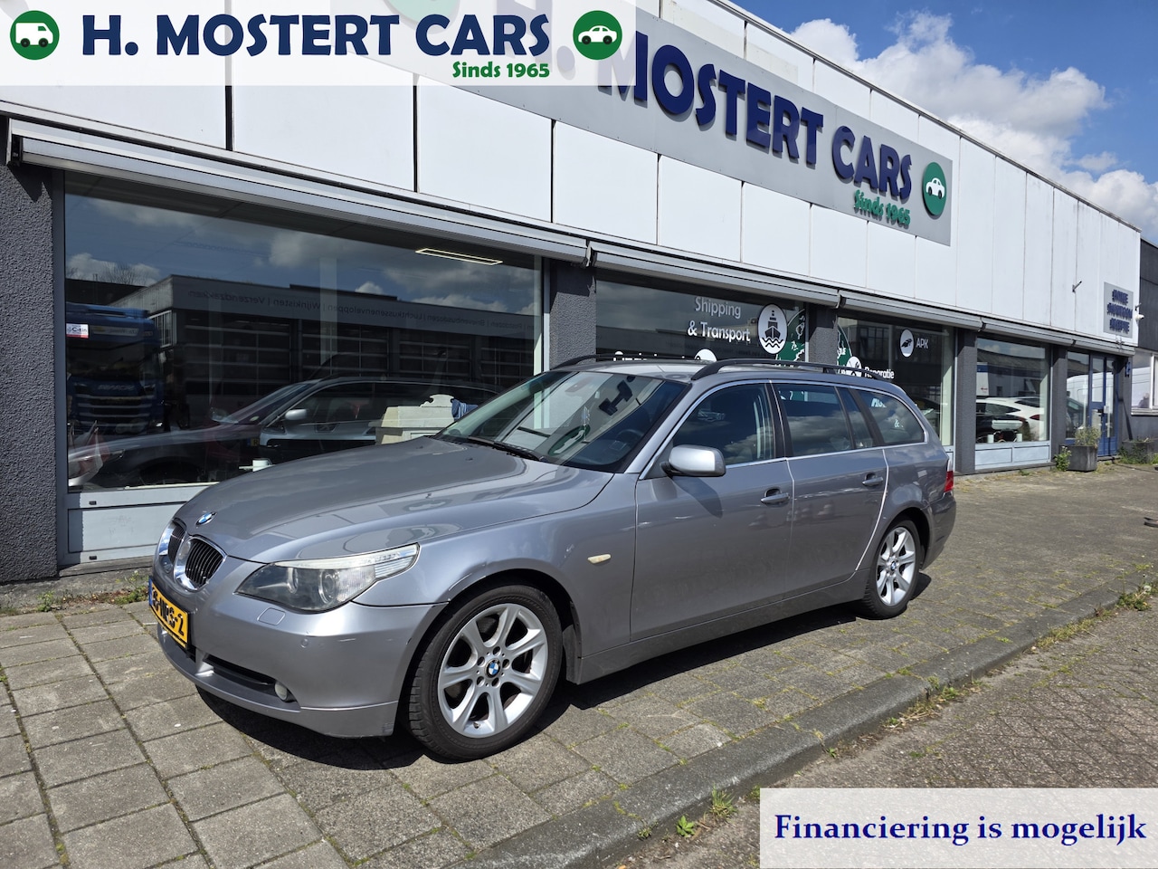 BMW 5-serie Touring - 523i Stationwagen Nette auto LET OP TEKST Bj.2009 Full Options AUTOMAAT - AutoWereld.nl