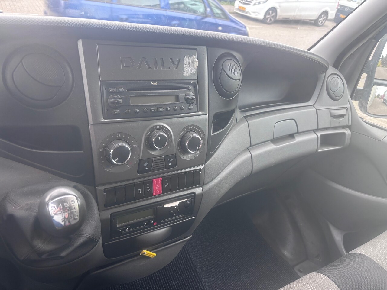 Iveco Daily - 35 C 17 375 Bakwagen met laadklep 3.0 TD 170 pk Trekhaak