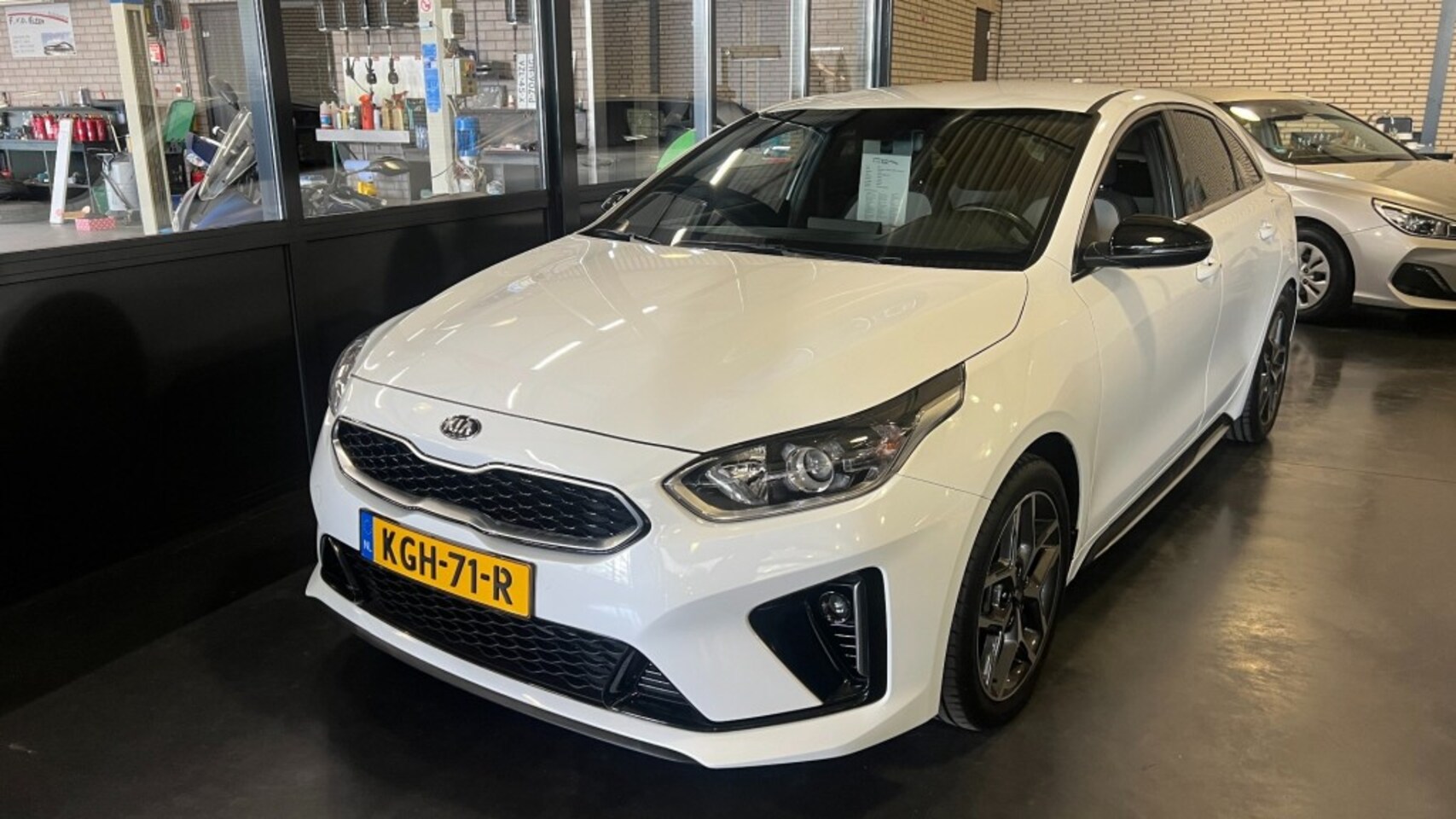 Kia Pro cee'd - 1.4 T-GDI GT-LINE 1e Eigenaar - AutoWereld.nl