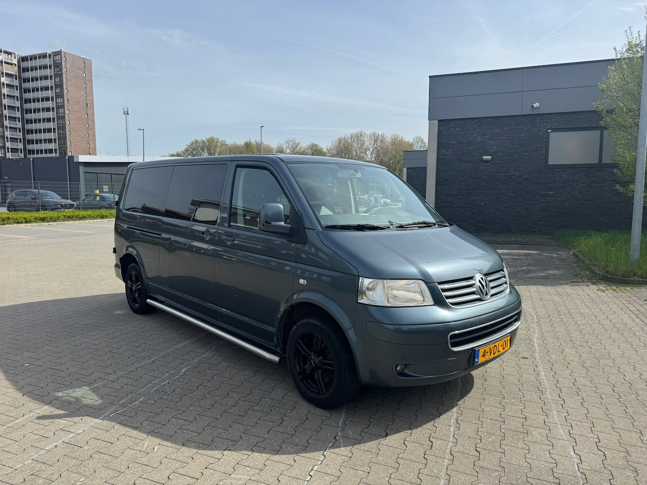 Volkswagen Transporter - 2.5 TDI 340 Trendline DC 2.5 TDI 340 Trendline DC - AutoWereld.nl