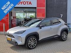 Toyota Yaris Cross - 1.5 Hybrid 130 GR SPORT STOEL/STUURWIEL VERWARMING PDC VOOR EN ACHTER AD CRUISE CONTROL