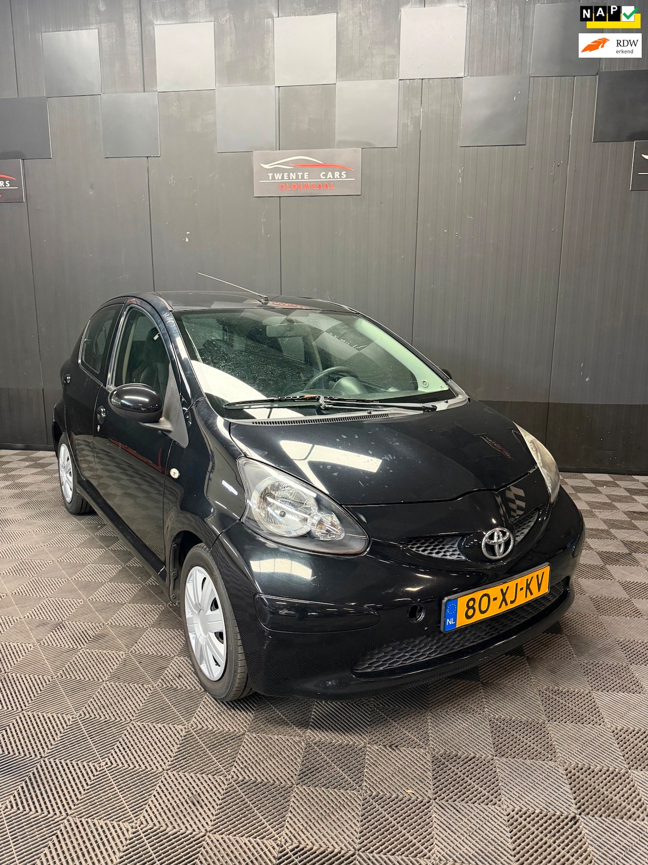 Toyota Aygo - 1.0-12V + | Airco | Automaat | Nieuwe APK | - AutoWereld.nl