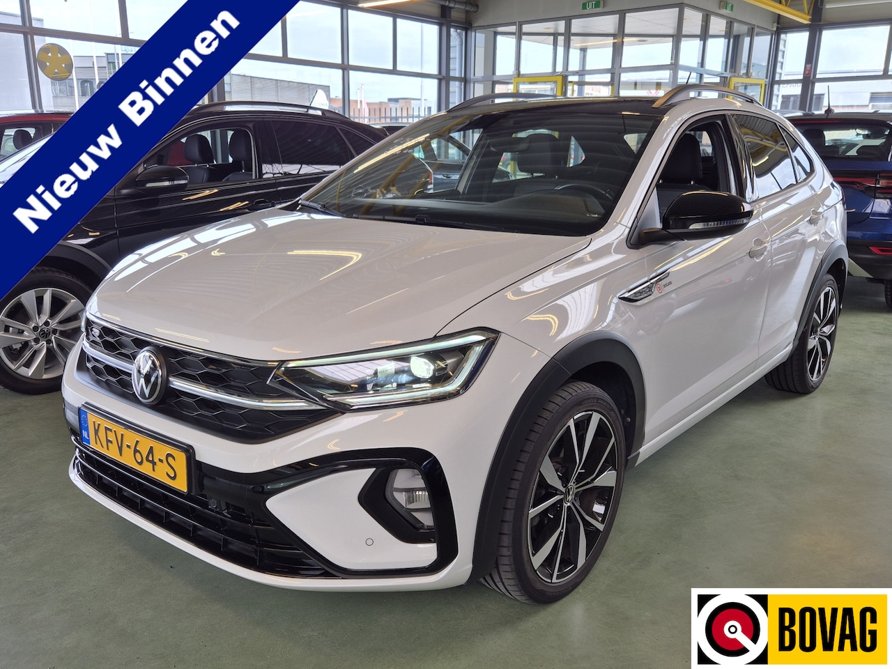 Volkswagen Taigo - 1.0 TSI R-Line -110pk- Automaat | Camera | IQ LED | 18 inch Misano | Rijklaarprijs incl. 1 - AutoWereld.nl