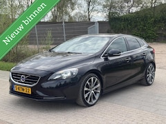 Volvo V40 - 1.6 D2 Summum AIRCO CRUISE PSENSOR STOELVERWARMING